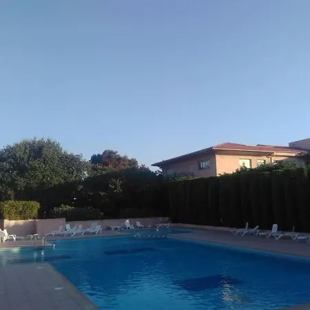 Tropez Amandine *